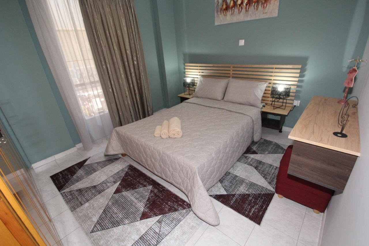 Agios Nikolaos Train Station 1 Bedroom 4 Pers. Atenas Exterior foto